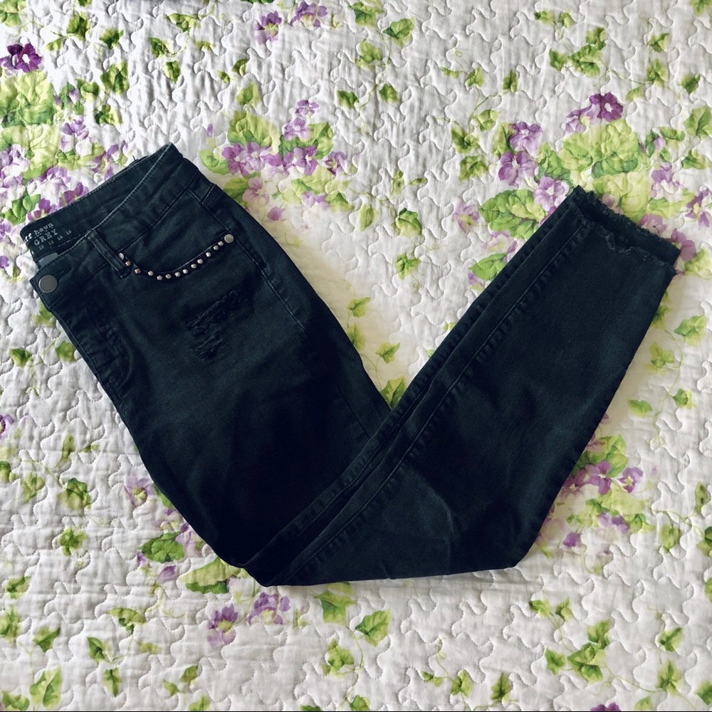 Dark Grey Distressed Jeans